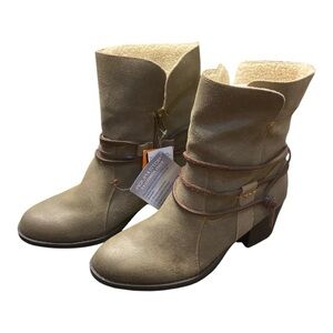 NEW! Aqua Stop Repels Moisture Retains Heat.  Heeled Boots with Wrap Detail